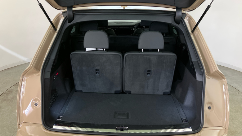 Audi Q7 3.0 TDI Quattro 286 Black Edition 5dr Tiptronic Diesel Estate